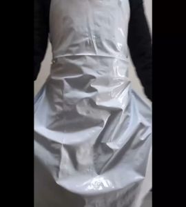 PVC Waterproof Thickened Apron Oil Resistant Stain Repelling Modern Style for Restaurants Gardens Supermarkets Men Women