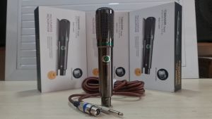 Micro Có Dây Tomahawk 2024 - Thiết Kế Bắt Mắt Sang Trọng - Dây Dài 5m Chống Hú Rất Tốt  Hút Mic  Tiếng SángHát Vang