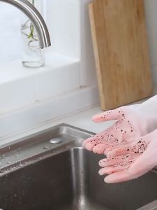 ถุงมือล้างผัก 3 สี เป็นอเนกประสงค์ ทำครัว มี ถุงมือยาง ถุงมือซิลิโคน ถูกกลิ่นถูกกัน ถูกสร้างขึ้นโดยผู้เชี่ยวชาญผู้ผลิต