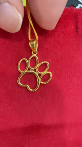 Poh Heng Jewellery 22K Paw Pendant in Yellow Gold [Price By Weight]
