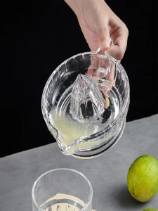 Manual Glass Lemon Juicer Small Size Fruit Pressing Machine Home Kitchen Cooking Tool Orange Juice Maker Lemon Squeezer