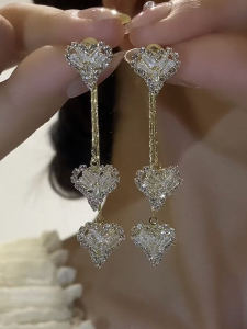 Elegant Long Crystal Dangle Earrings with Fringes New Style Sweet Heart Design Alloy Silver Gold Plated for Women