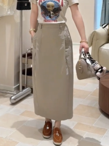 MANMI | Chân Váy Dài Thẳng Vintage Cao Waisted Màu Khaki Thời Trang
