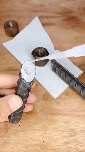 20g/50g Universal Adhesive Oily Glue Strong Super Glue INSTANT ADHESIVE LIQUID GLUE TREE FROG OILY GLUE Tree Frog Strong Super Glue Universal 502 Super Glue Liquid Quick Dry Universal Glue Adhesive Office Accessory Supplies