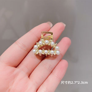 กิ๊บติดผมรูปฉลามขนาดเล็ก ประดับผมสไตล์เกาหลี สำหรับผู้หญิง กิ๊บติดผมสไตล์ใหม่ 2025 ขนาดเล็ก ประดับผมที่หัวหลัง ดีไซน์หรูหรา