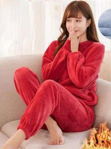 ชุดนอนผ้าขนแกะสีชมพู แขนยาว คอกลม สำหรับผู้หญิง ชุดนอนผ้าขนแกะหนา ทรงหลวม ลำลอง ฤดูหนาว ชุดนอนสำหรับผู้หญิง