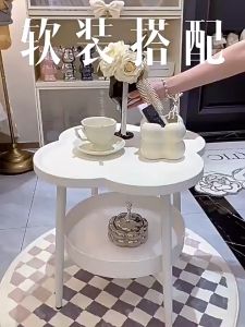 โต๊ะกาแฟ การออกแบบการจัดเก็บสองชั้น ความจุขนาดใหญ่ น้ําหนักน้อยกว่า 1กิโลกรัม เคลื่อนย้ายสะดวก วัสดุ หน้า คุณภาพสูง