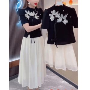 Summer 2024 New Arrival Fashion National Style Slim Looking Tops New Chinese Flower Frog Button Short Sleeve Slim Looking Niche Style T-shirt