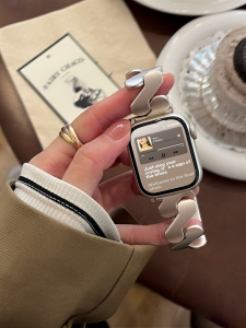 สายนาฬิกาสแตนเลสแบบมันเงาสำหรับ HUAWEI FIT3 สายนาฬิกาแบบโลหะสำหรับผู้ชายและผู้หญิง สายนาฬิกาแบบลำลองสำหรับฤดูร้อน