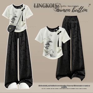 NUMEN BUTTON | Plus Size Youthful Modern Chinese Style Slimming T-shirt and Pants Suit