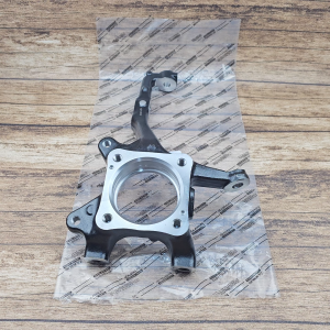 KNUCKLE SEBELAH KANAN RH TOYOTA HILUX REVO FORTUNER VRZ 43211-KK010