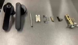 TUYA 8 in 1 smart door lock Digital Door Lock Fingerprint Lock For Apartment Door Lock Set