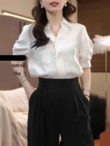 เสื้อเชิ้ตแขนสั้นสีขาวทรงหลวมสำหรับผู้หญิงในช่วงฤดูร้อน ดีไซน์เก๋ไก๋ ใส่ได้หลายชั้น เสื้อคาร์ดิแกนทันสมัย