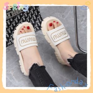 QDshop New Arrival รองเท้าแตะหญิง รองเท้าแฟชั่นดีเทลหรูหรา เสริมส้นปังๆ เริ่ด ดูแพง ราคามาก โทนสีน้ำเงิน เสื้อของผู้ชาย รีบตำเลย ค่ะซิส