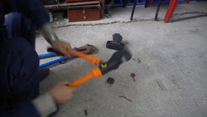 Kềm Cắt Sắt Thủy Lực HY 12 - Hàng Nội Địa Cao Cấp