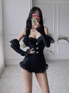 สินค้ามาใหม่ฤดูใบไม้ผลิแขนยาวไม่มีสายรัด Ruffles ปุ่มเพชรบางสีดำ Playsuits ผู้หญิง Romper GA974