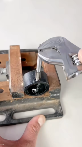 Tay Quay TaRo tự động M3-M8 M5 -M12 kèm mũi taro - 054