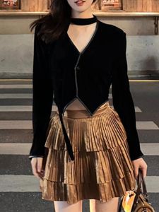 Elegant Black Long Sleeve V-Neck Sash Shirt for Women Spring New Style Luxury Feelings Small Audience Design Trendy Top