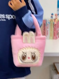 (พร้อมส่ง)Su206-COD🔥Plush Bag PP Cotton Plush Doll Labubu กระเป๋าเก็บกระเป๋า Plush Filled อะนิเมะนุ่มการ์ตูนตุ๊กตากระเป๋าถือทุกวัน