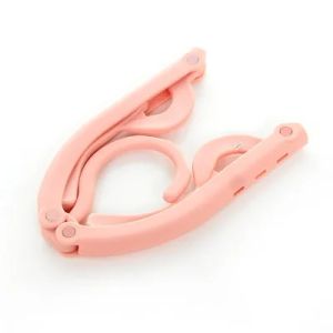 Portable Folding Clothes Hanger for Outdoor Business Travel and Student Dormitory Multi Functional Retractable Clothes Hanger