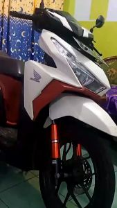 Cover shock depan vario 110 125 150 160 abs/cbs