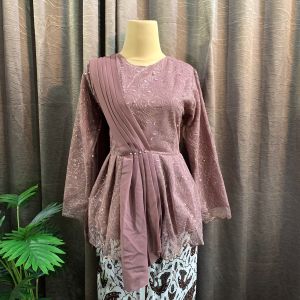 Kebaya wisuda / kebaya pager ayu / kebaya slayer / kebaya selendang