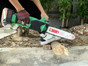 เลื่อยไฟฟ้าไร้สาย 12นิ้ว 11.5นิ้ว เลื่อยโซ่ไร้สาย เครื่องตัดไม้ เลื่อยไฟฟ้าแบต เลื่อยโซ่ เครื่องตัด พลังวิเศษ ตัดไม้ได้ง่าย มอเตอร์ไร้แปรง พลังแข็งแกร่ง