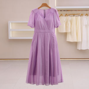 Slimming V-neck Single-color Dress