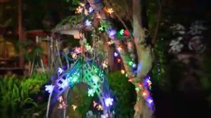 NAJIA Flower Solar String Lights Outdoor Waterproof Christmas Fairy Lights for Outdoor Home Lawn Wedding Patio Party and Holiday Decorations