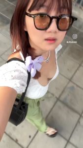 Upeachme - Sarika top เสื้อ/บราสีขาวฉลุลายทั้งตัว แต่งโบว์ผูกหลัง เสื้อใส่ปาดไหล่ได้