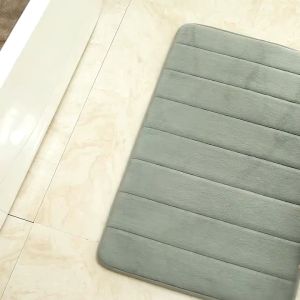 Coral Fleece Entrance Door Mat Bathroom Anti-slip Foot Mat Entrance Door Vacuum Clean Foot Mat Striped