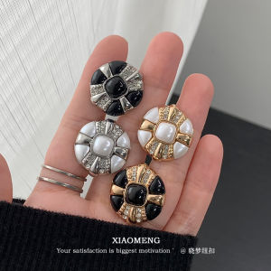 ปุ่มโลหะหรูหราสำหรับเสื้อโค้ทผู้หญิง ปุ่มเสื้อสเวตเตอร์ ปุ่มเสื้อแจ็คเก็ต ปุ่มเครื่องประดับสำหรับเสื้อผ้าผู้ชาย ปุ่มเพชร ปุ่มโลหะ