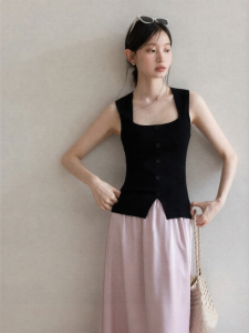 Cantonstory | French Style Black Square Neck Waist Accentuated Sleeveless Top