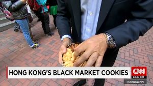 EA( )Original Imported From Hong Kong Hong Kong Jenny Cookies Smart Bear Cookies กาแฟรสดอกไม้ 640g แฮนด์เมดคุกกี้กล่องของขวัญ