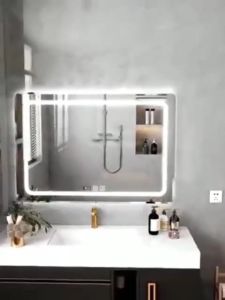 เครื่องกระจกห้องน้ำฉริยะควบคุมด้วยการสัมผัส ไฟ LED สามสี แสดงเวลาและอุณหภูมิกระจกไฟขนาด 40x60/60x80/70x90/100x75/120x75/150x90 ซม