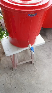 Thùng nuôi trùn quế xử lý rác hữu cơ nhà bếp rác vườn trồng rau