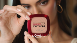 NEW LOreal Paris Infallible 24H Fresh Wear Foundation In a Powder – Full Matte Coverage Long Lasting Weightless