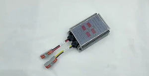 ELEJOY MPPT 200W 400W 600W Step-down/up Real Time Solar Battery Recharging Charge Controller