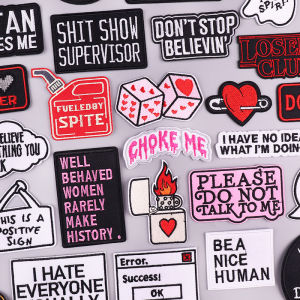 Love Heart ลูกเต๋า Patch บุคลิกภาพสโลแกนแพทช์ปักสําหรับเสื้อผ้า DIY การ์ตูน Patch เหล็กบนแพทช์สําหรับเสื้อผ้า