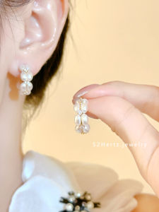 ต่างหูไข่มุกทรงไขว้คู่ ไม่ต้องเจาะ หรูหรา เครื่องประดับแฟชั่นสำหรับผู้หญิง เครื่องประดับหูแบบไม่เจาะที่สวยงามและหรูหรา