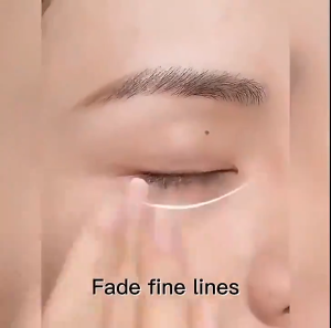 Krim Mata Kolagen Penghilang Lingkaran Hitam Kantung Mata Anti Bengkak dan Kerut Efektif Melembabkan Mencerahkan 20g