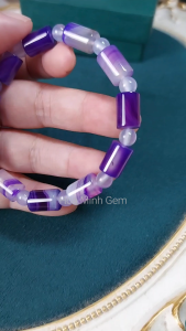 Vòng tay phong thủy đá Mã Não tím vân kiểu lu thống size 8x11.5 li phối viên mã não tròn 6 li phong cách độc đáo không kén mệnh | Hoa Minh Gem