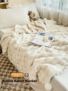 Thick Rabbit Fur Blanket