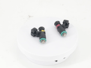 Motorcycle Fuel Injector Nozzle 160cc / 180cc Replacement for EFI Motorbike Scooter