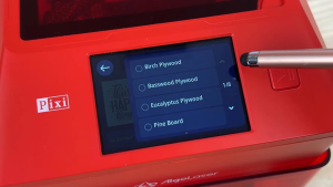 AlgoLaser PIXI 96W ขวดแกะสลักเลเซอร์เครื่องแกะสลักเลเซอร์ขนาดเล็กสําหรับไม้อะคริลิคหนังยางซิลิโคนสแตนเลส