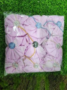 Doorgirft Handkerchief Perkhawinan /30 Pcs Per Pkt Souvenir Gift Handkerchief /Wedding Gift Perkhawinan /DIY Decoration /Souvenir Gift Decoration /Souvenir Gift Perkhawinan VIP In the Event of Wedding Parties or Birthday Parties or Full Moon Parties.