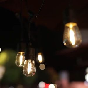 【จัดส่งฟรี】15เมตร30หลอด ชุดสายไฟ สายไฟห้อยระย้า ขั้วE27 ขั้วหลอดไฟ สายแพระย้า ต่อกันได้ สายไฟพร้อมขั้ว งานคุณภาพ กันน้ำ เส้นหนา ทนทาน แบบเสียบปลั๊ก ไม่พร้อมหลอด(เฉพาะสายไฟ)