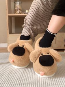 Dép Cotton Dễ Thương Cho Cặp Đôi Có Gót Cao Ấm Áp Mùa Đông Cho Nam Và Nữ Dép Lót Bằng Vải Cotton Phong Cách Hoạt Hình