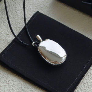 Long Silver Metal Whiskey Bottle Pendant Necklace Black Leather Rope New 2025 Neck Chain Fashion Jewelry for Women