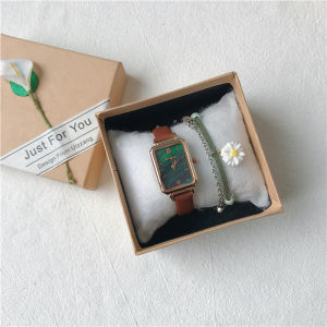 นาฬิกาข้อมือสตรีสไตล์เรโทรสุดเก๋ไก๋ สายหนังบาง ขนาดเล็ก สไตล์สตรีท กลไกควอตซ์ หน้าปัดขนาดเล็ก น้ำหนักเบา ทนทาน